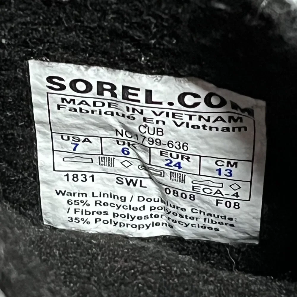 Sorel durable cozy